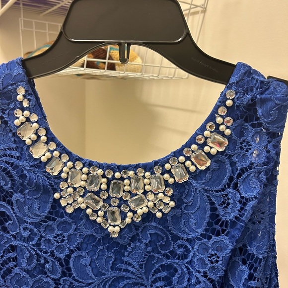 Laundry stunning tide blue lace cocktail dress - Picture 2 of 3